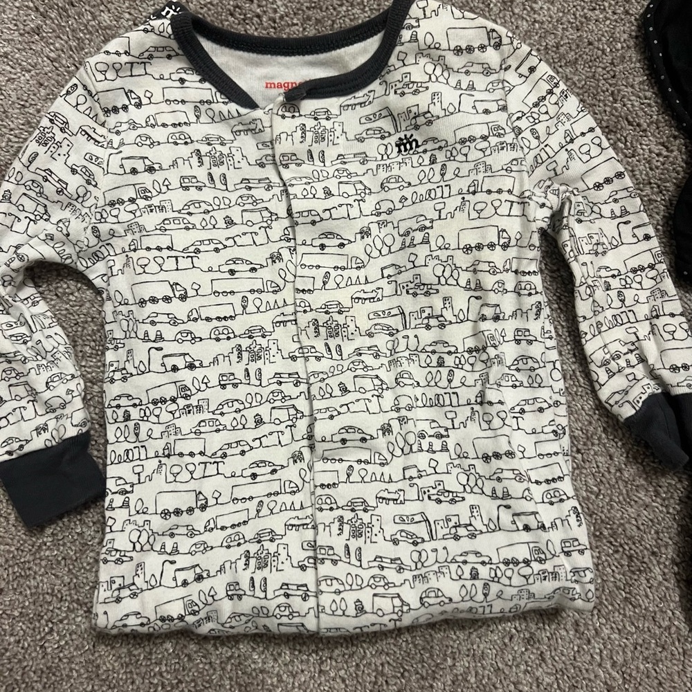 Magnetic Me Graphic Long Sleeve Pajama - Black and White